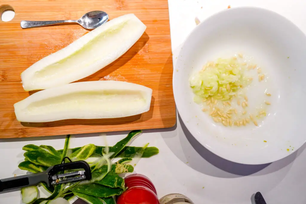 Vegane Weißwürste und bayerischer Kartoffelsalat
