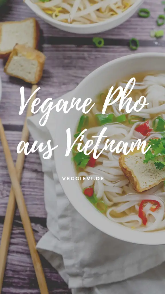 vegane Pho vietnamesische Nudelsuppe